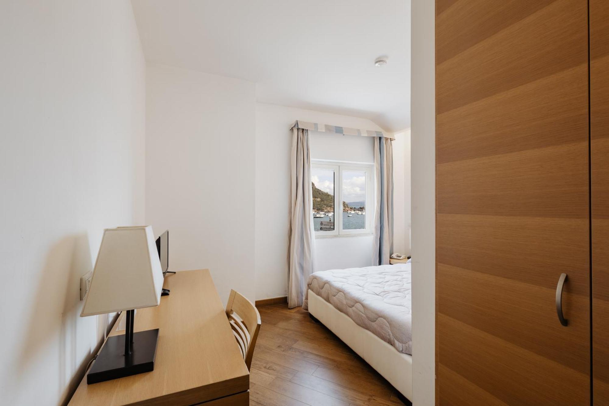 Bi Hotel Porto Ercole  Zewnętrze zdjęcie